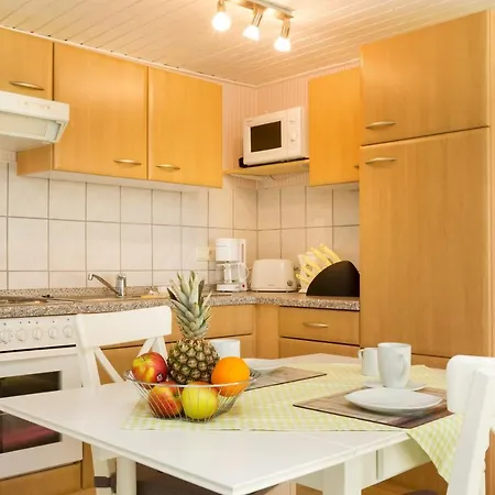 Дом отдыха Ferienhaus Muschelhauschen Остзебад Бинц