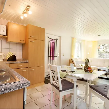 Ferienhaus Muschelhauschen * Остзебад Бинц